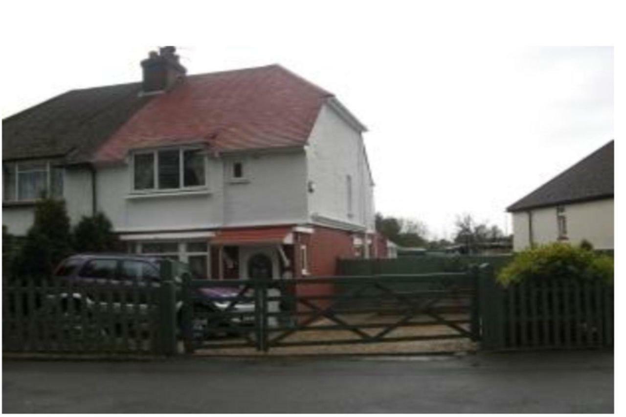Maidstone Family Homes Upper Road Cottage エクステリア 写真