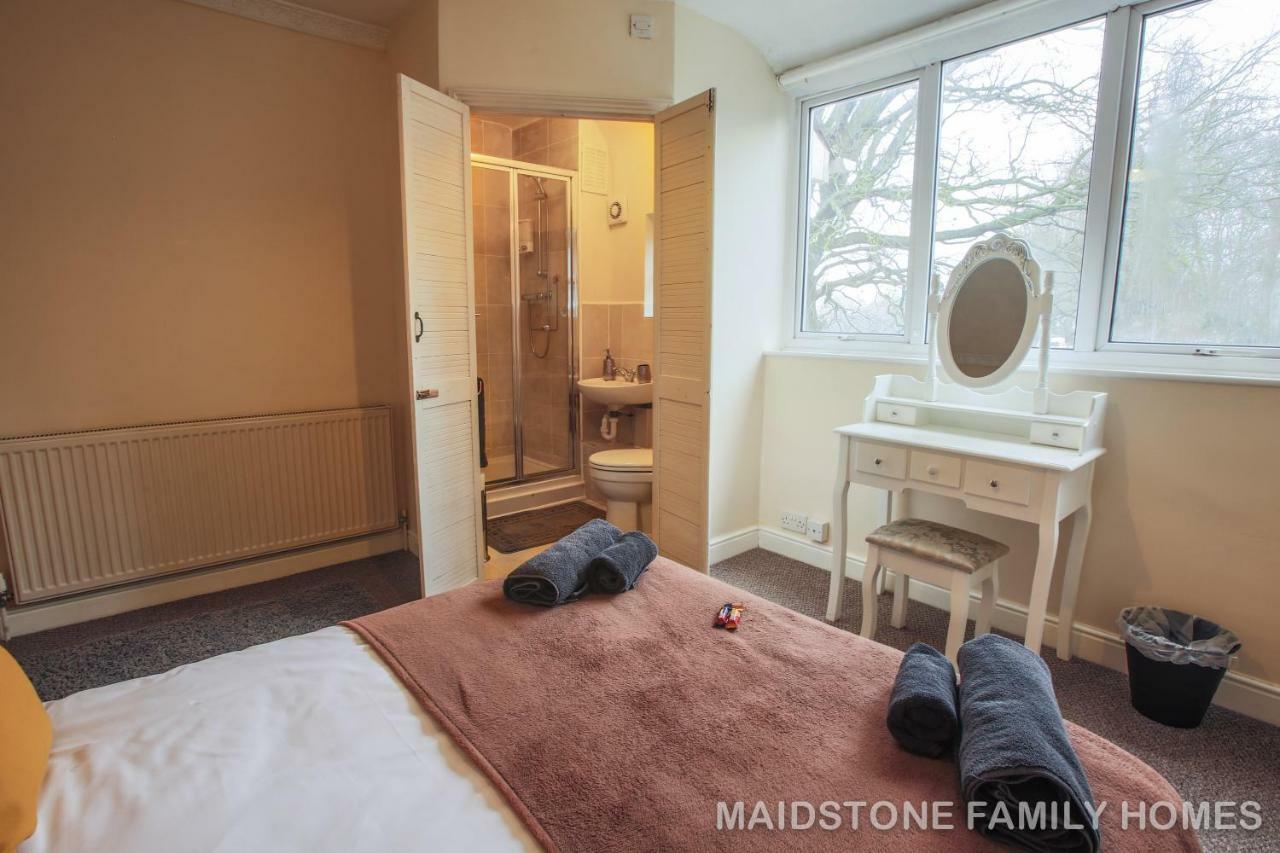 Maidstone Family Homes Upper Road Cottage エクステリア 写真