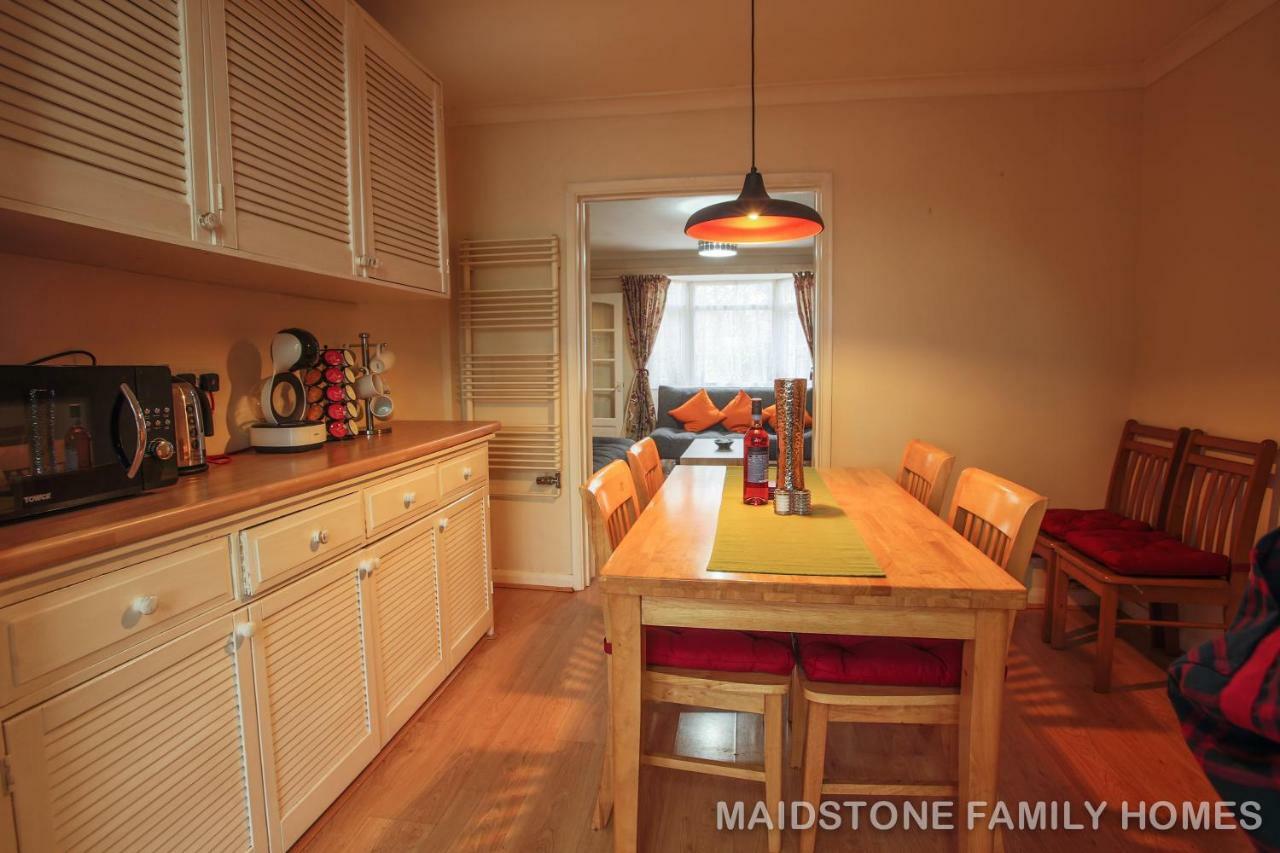Maidstone Family Homes Upper Road Cottage エクステリア 写真